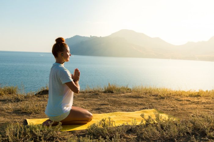 10 Strategies for Practicing Mindful Meditation